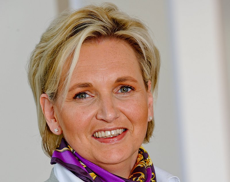 Claudia Riedel Sekretariat Innere Medizin St. Hildegardis Krankenhaus
