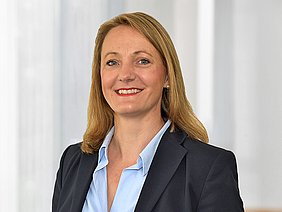 Claudia Mangold